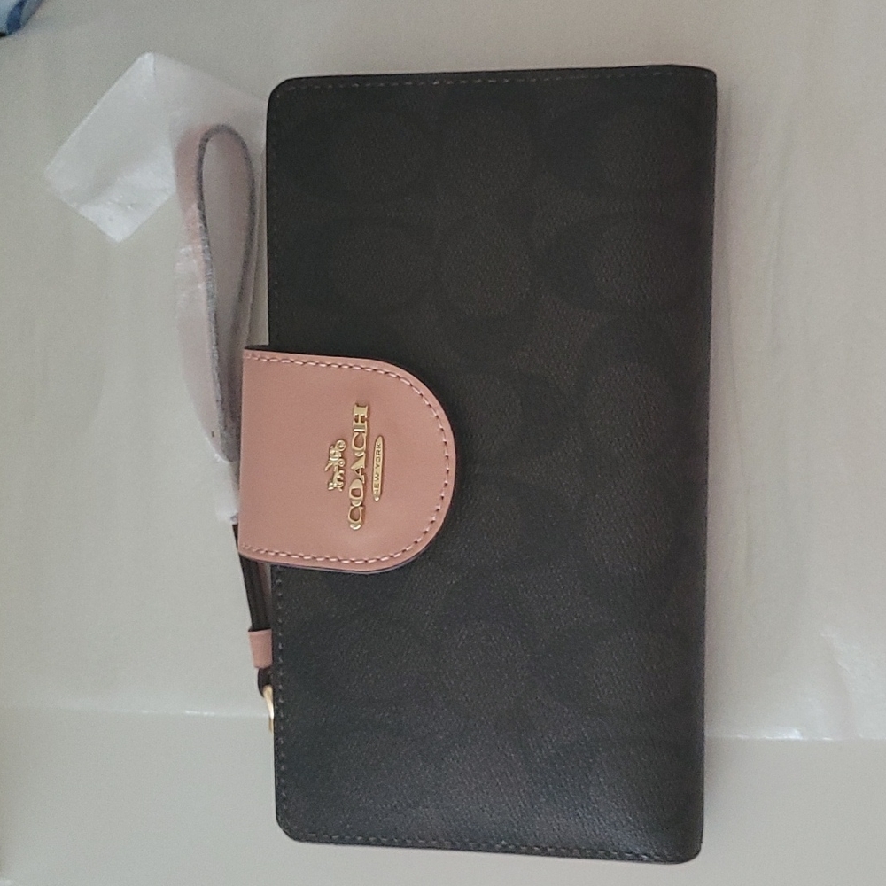 Coach Tech Phone Wallet